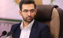آذری جهرمی: فیلترینگ را بردارید، سهم کاربران ایرانی از پهنای باند افزایش می یابد