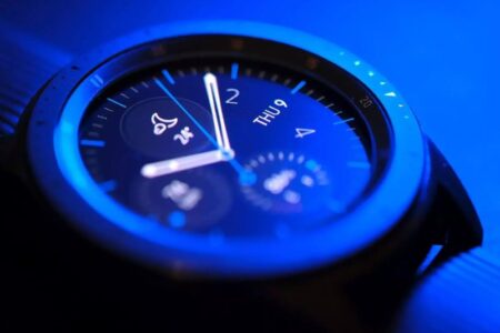 سیستم‌عامل Wear OS 4 احتمالاً تغییر گوشی بدون ریست فکتوری ساعت هوشمند را ممکن می‌کند