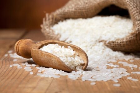 نحوه صحیح نگهداری برنج + ۸ روش پرطرفدار
