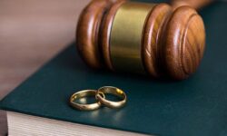 دلایل طلاق، چه عواملی زوج‌ها را به سمت طلاق سوق می‌دهد؟